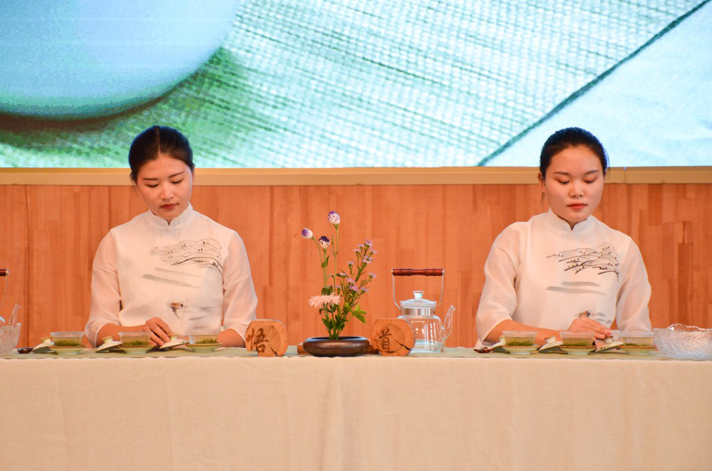 学茶艺的视频教程全集_茶艺师视频教程_学茶艺视频